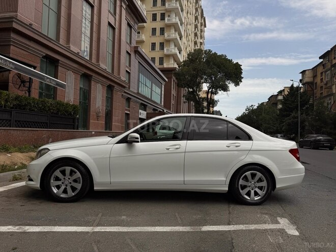 Mercedes C 180 2012, 101,330 km - 1.6 л - Bakı