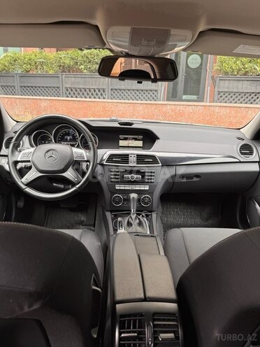 Mercedes C 180 2012, 101,330 km - 1.6 л - Bakı