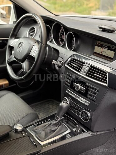 Mercedes C 180 2012, 101,330 km - 1.6 л - Bakı