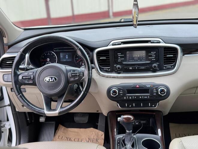 Kia Sorento-5