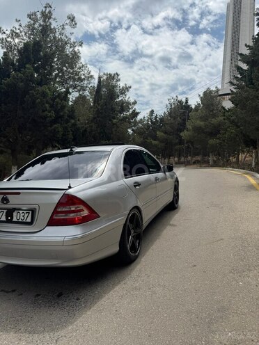 Mercedes C 200 2000, 316,000 km - 2.0 л - Bakı