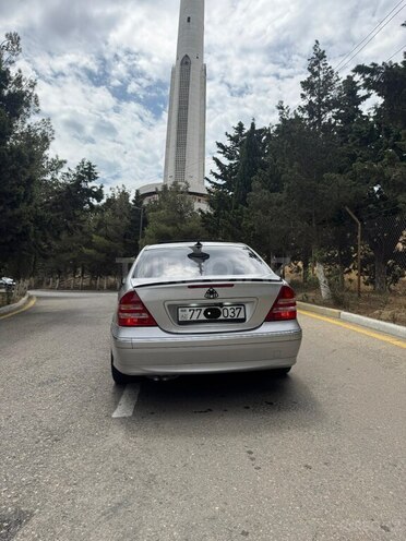 Mercedes C 200 2000, 316,000 km - 2.0 л - Bakı