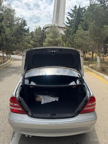Mercedes C 200 2000, 316,000 km - 2.0 л - Bakı