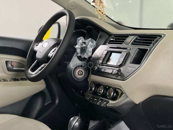 Kia Rio 2012, 304,166 km - 1.6 л - Bakı