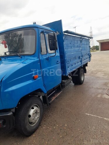 ZIL 5301 2005, 756,837 km - 4.7 l - Salyan