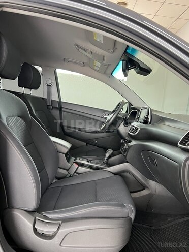 Hyundai Tucson-13