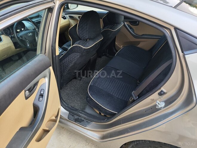 Hyundai Elantra 2013, 376,586 km - 1.8 l - Bakı