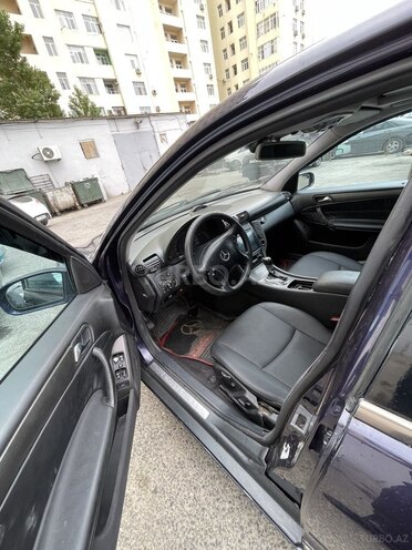 Mercedes C 320 2001, 200,000 km - 3.2 л - Bakı