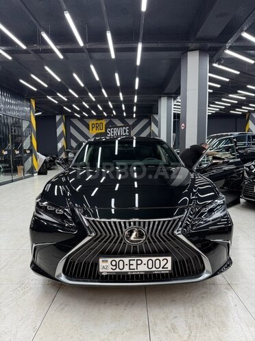 Lexus ES 300h-3