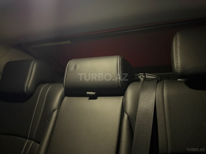 Lexus ES 300h-21