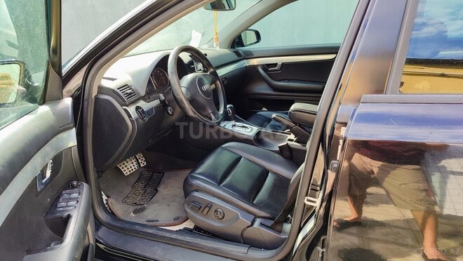 Audi A4 2004, 205,000 km - 1.8 l - Bakı