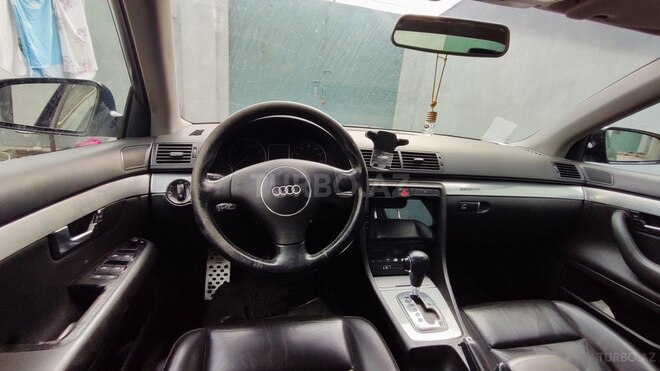 Audi A4 2004, 205,000 km - 1.8 l - Bakı
