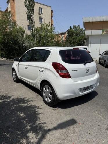 Hyundai i20 2009, 222,600 km - 1.4 л - Bakı