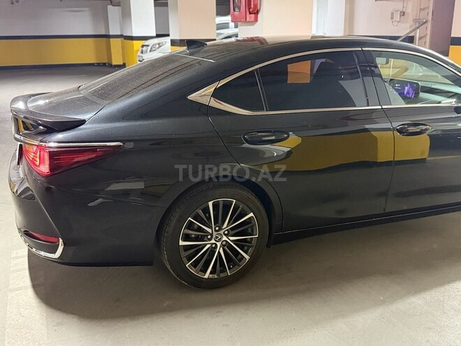 Lexus ES 300h 2023, 38,000 km - 2.5 l - Bakı