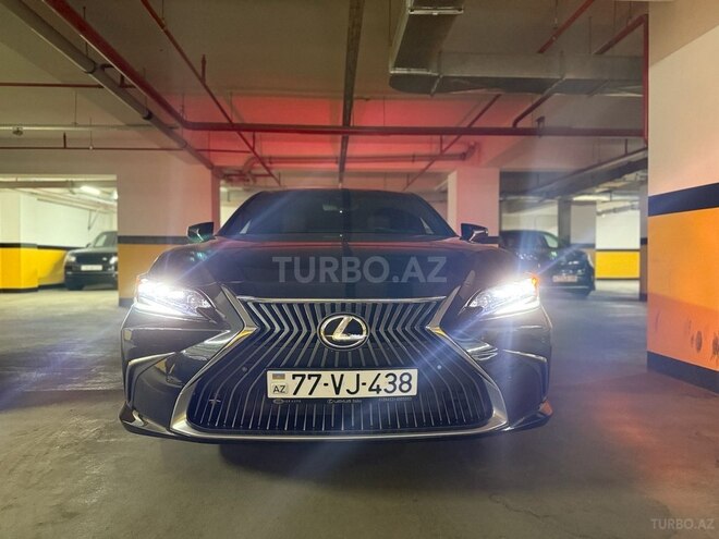 Lexus ES 300h 2023, 38,000 km - 2.5 l - Bakı