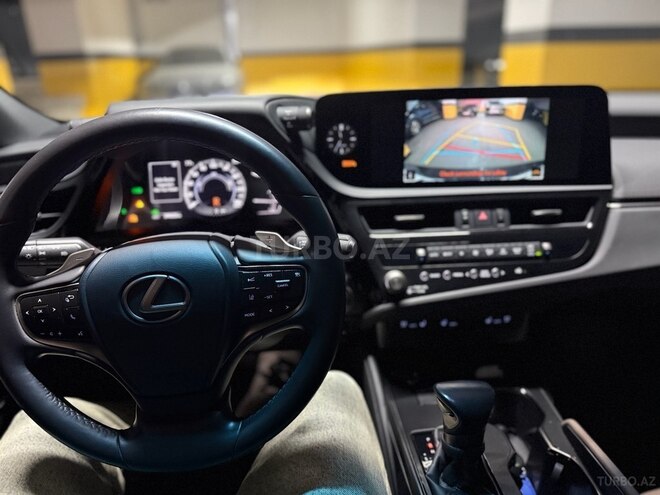 Lexus ES 300h 2023, 38,000 km - 2.5 l - Bakı