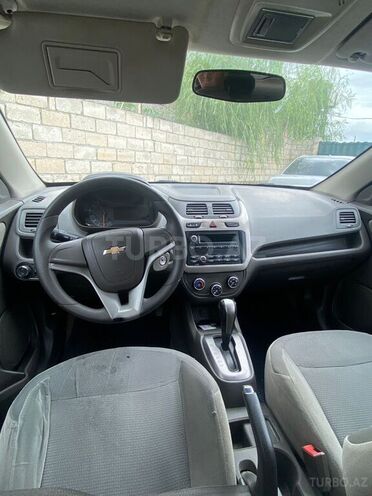 Chevrolet Cobalt-6