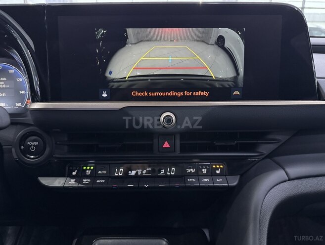 Toyota Crown 2024, 34,600 km - 2.5 л - Bakı