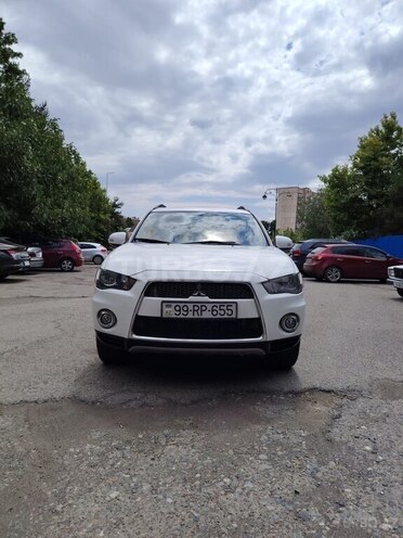 Mitsubishi Outlander 2012, 220,480 km - 2.4 l - Gəncə