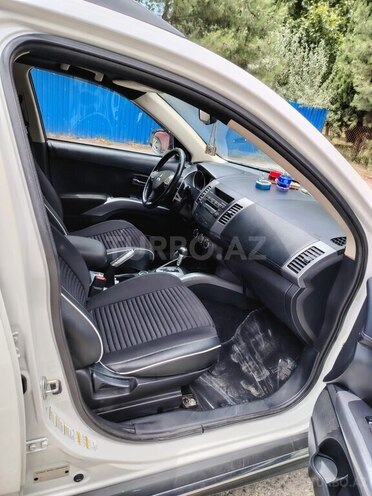 Mitsubishi Outlander 2012, 220,480 km - 2.4 l - Gəncə