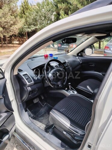 Mitsubishi Outlander 2012, 220,480 km - 2.4 l - Gəncə