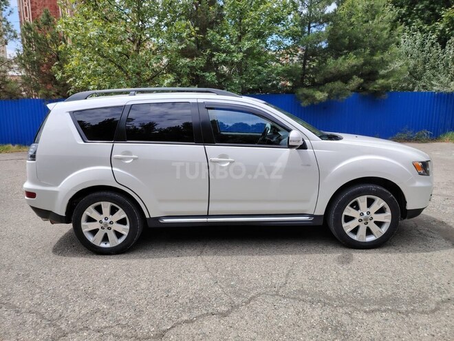 Mitsubishi Outlander 2012, 220,480 km - 2.4 l - Gəncə