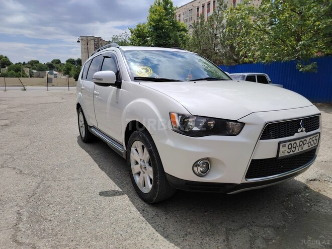Mitsubishi Outlander 2012, 220,480 km - 2.4 l - Gəncə