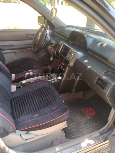 Nissan X-Trail 2002, 335,000 km - 2.5 l - Gəncə