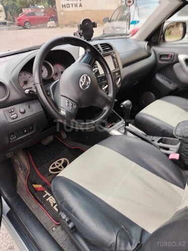 Toyota RAV4 2004, 297,000 km - 2.4 l - Sumqayıt