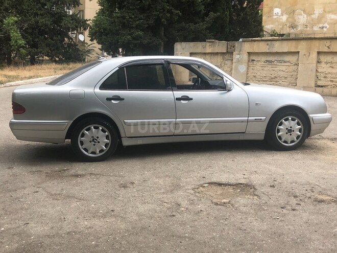 Mercedes E 220 d 1998, 445,000 km - 2.2 l - Bakı