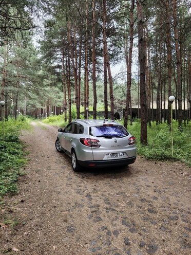 Renault Megane-1