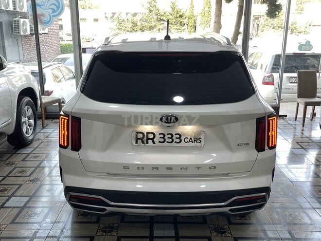 Kia Sorento-8