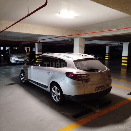 Renault Megane-5