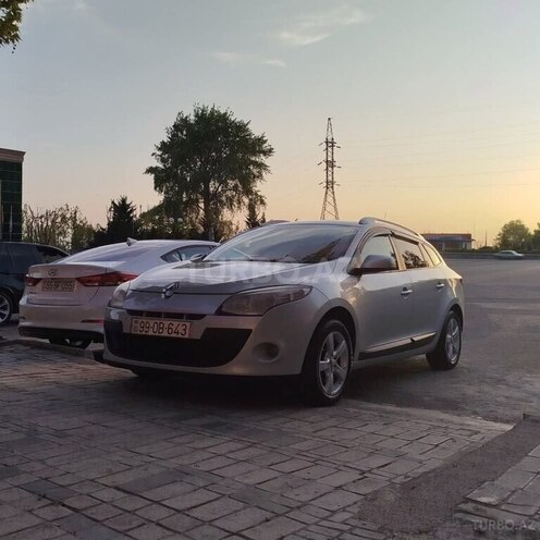 Renault Megane-8