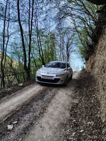 Renault Megane-12