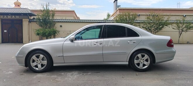 Mercedes E 220 d 2004, 350,000 km - 2.2 l - Göyçay