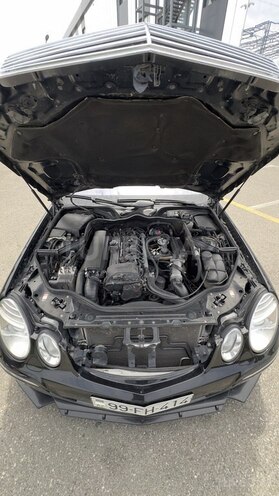 Mercedes E 270 2002, 445,000 km - 2.7 л - Ağcabədi