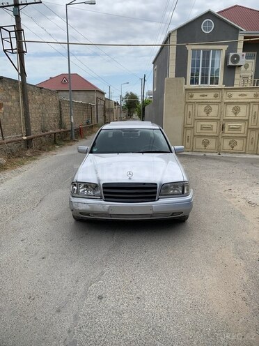 Mercedes C 180-1