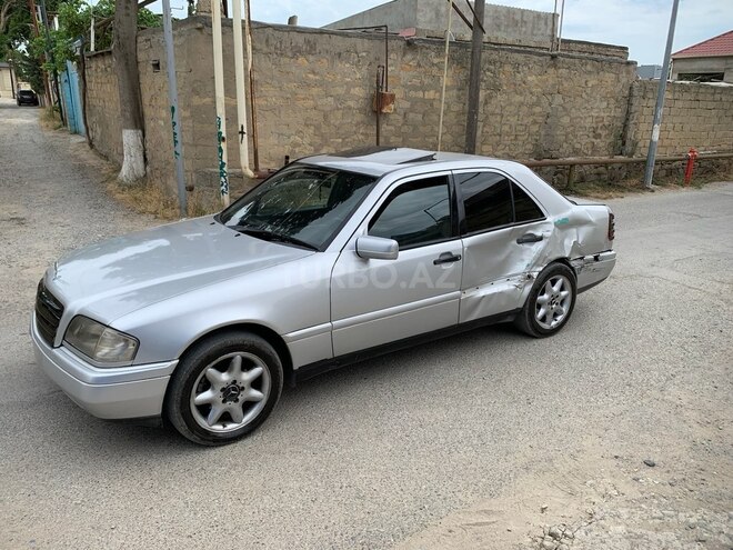 Mercedes C 180-2