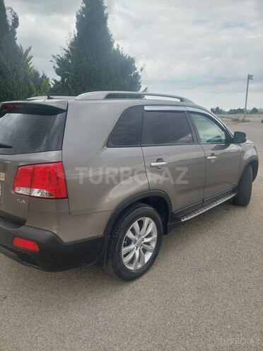 Kia Sorento 2011, 175,795 km - 2.0 l - Bakı