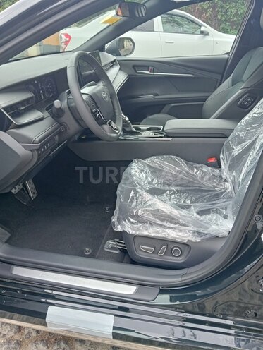 Toyota Camry-10