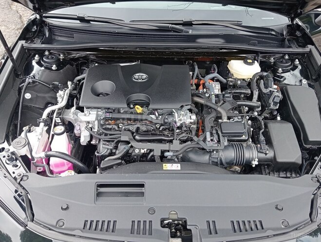 Toyota Camry-17