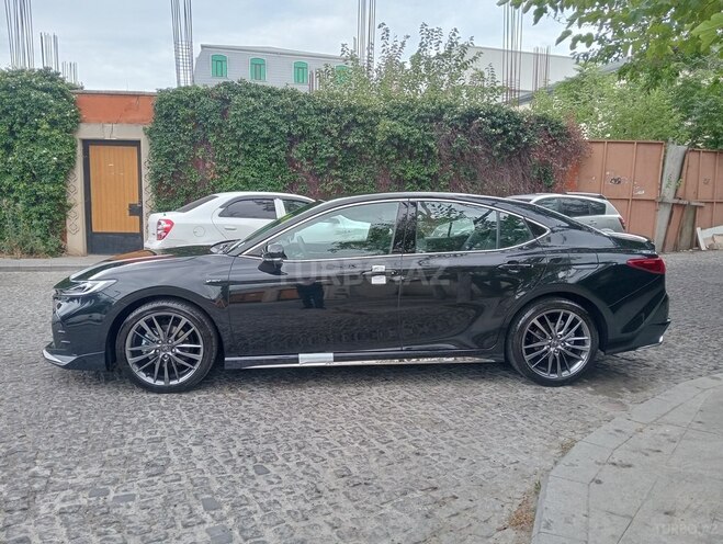 Toyota Camry-3