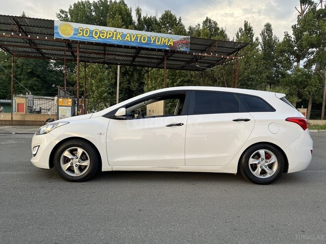 Hyundai i30 2015, 240,000 km - 1.4 l - Bakı