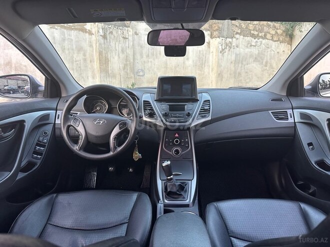 Hyundai Avante 2014, 225,000 km - 1.6 l - Bakı