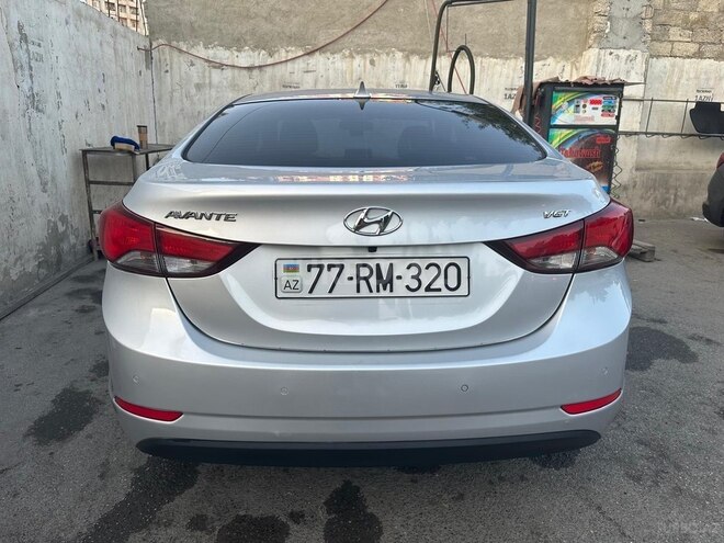 Hyundai Avante 2014, 225,000 km - 1.6 l - Bakı