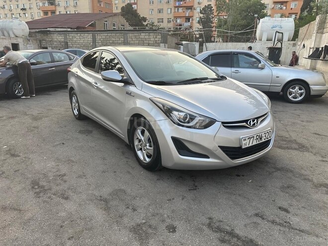 Hyundai Avante 2014, 225,000 km - 1.6 l - Bakı