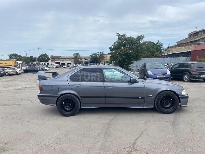 BMW 325 1992, 200,000 km - 2.5 l - Bakı