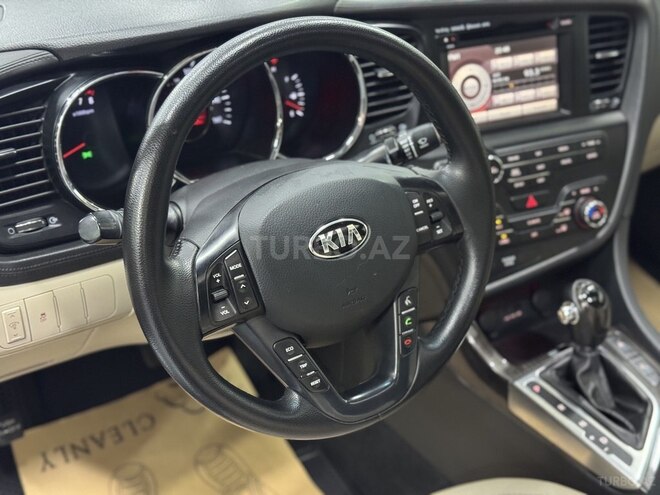 Kia Optima-15