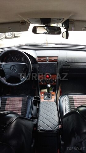 Mercedes C 180 1997, 380,000 km - 1.8 л - Bakı